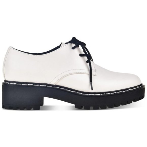 NEW Wild Pair Rainee White Platform Lug Sole Oxford Flats - Picture 2 of 5